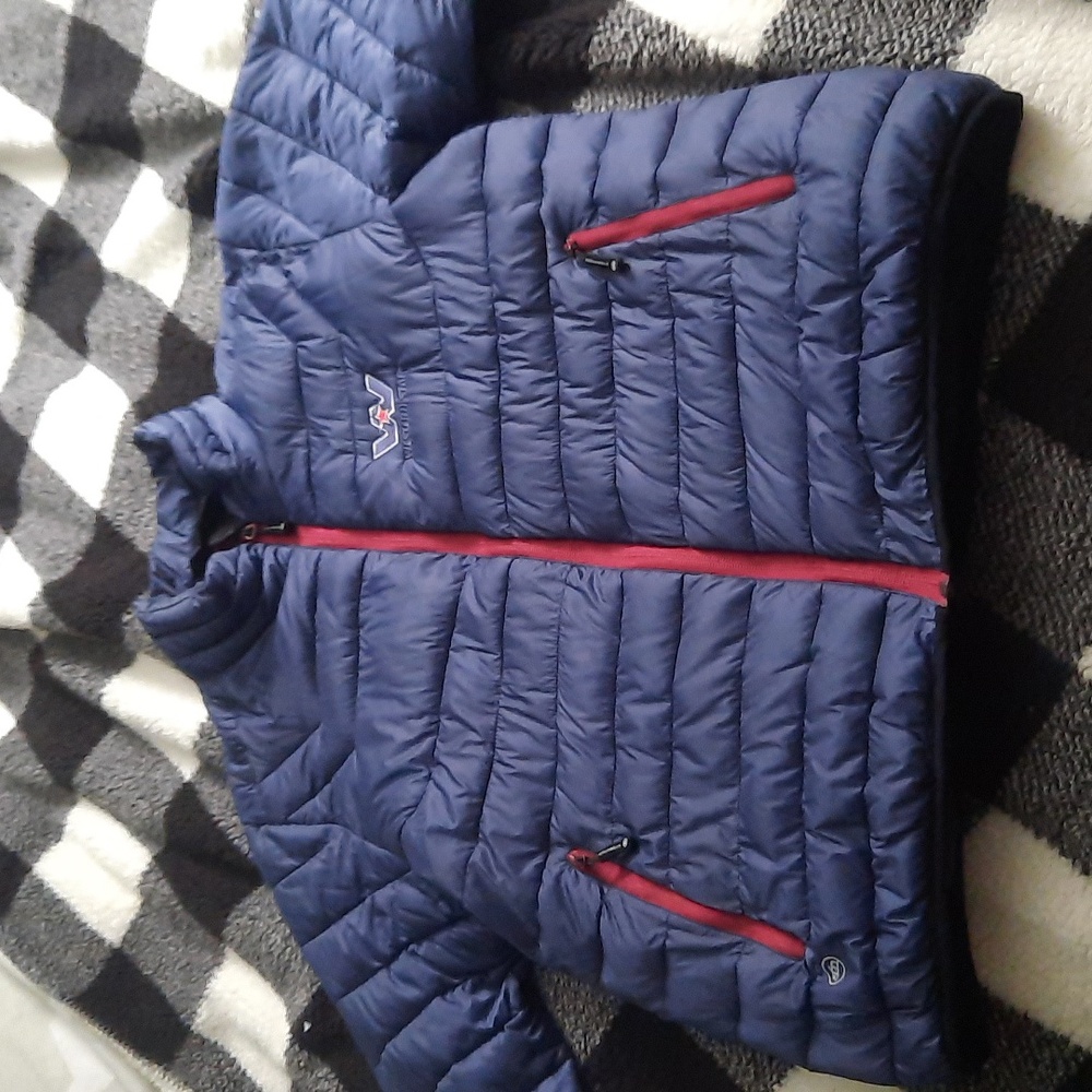 Stormtech western star logo puffer jacket size medium NWT